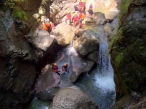 UA250802 canyoing 26.jpg